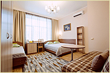 3-местный номер в мини-отеле на Маросейке. 4800 рублей в сутки